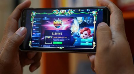 Menkominfo Dorong Gamers untuk Ciptakan Game Hero Indonesia