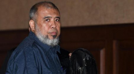 PK Patrialis Akbar, Mahkamah Agung Potong Masa Tahanan Jadi 7 Tahun