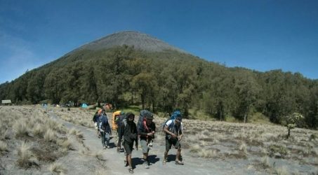 Kuota pendaki Semeru sudah Penuh