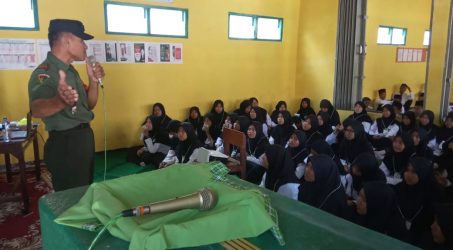 Kapten Cpm Idi Saidi berikan Materi Makesta IPNU/IPPNU