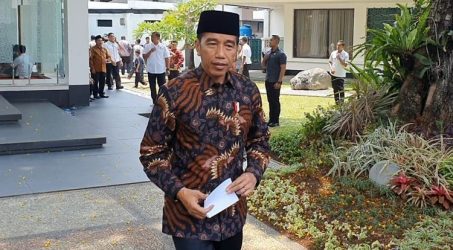 Bertemu Parlemen Singapura, Jokowi Bahas Investasi