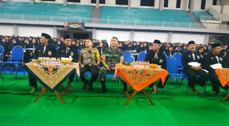 Dandim Bojonegoro Hadiri Malam Syuran Dan Pengesahan Warga Baru PSHT