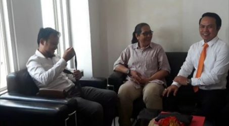 Tri Susanti korlap aksi AMP diperiksa sebagai tersangka di Polda Jatim