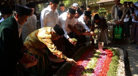 Sambut Hari Santri, PBNU Instruksikan Ziarah Kubur 