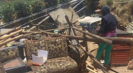 Ribuan Rumah Warga di Jateng Tumbang Disapu Angin Kencang