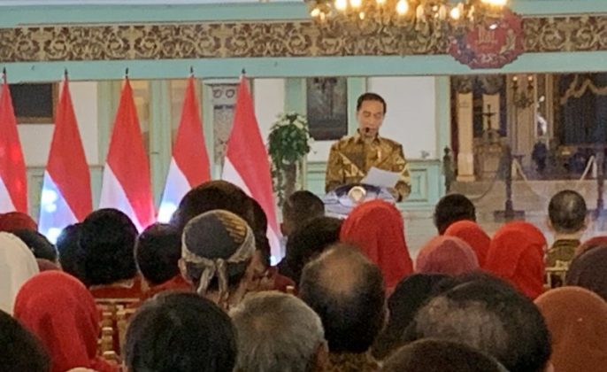 Presiden Jokowi Ajak Merawat Batik Sebagai Karya Adiluhung Bangsa