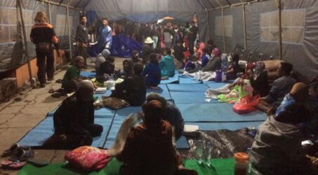 Aktivitas Warga Lumpuh Akibat Bencana Angin Kencang Batu, 1.270 Mengungsi