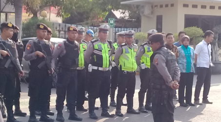 TNI – Polri  Gelar Patroli Pengamanan Pilkades Serentak