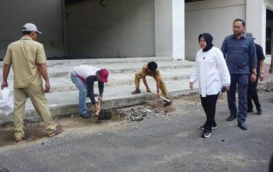 Risma Sidak Kawasan GBT