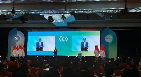 Jokowi Beberkan Industri Wisata dan Perampingan Birokrasi di Forum CEO