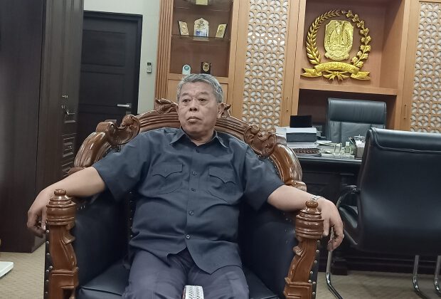 Pelantikan Wakil Ketua DPRD Menunggu Surat Gubernur dan Kemendagri