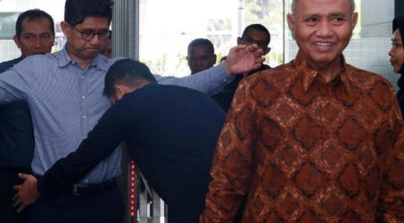 UU KPK Digugat Pimpinan KPK ke MK, DPR Beri Dukungan