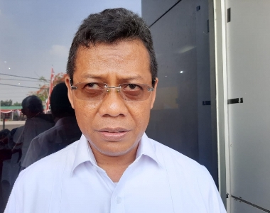 Kepala BBPJN VIII Surabaya, Ahmad Subki usai ditemui upacara peringatan hari bhakti PU ke 74 di BBPJN VIII