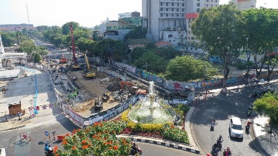progres pembangunan kawasan alun-alun jalan Yos Sudarso