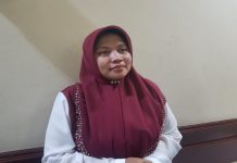Ketua Komisi D DPRD Surabaya Khusnul Khotimah