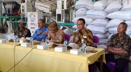 Bertemu Petani, Komisi B Diwaduli Soal Kurangnya Pasokan Pupuk Organik