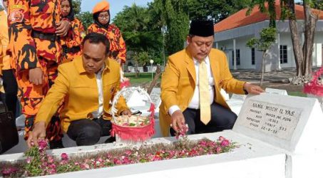 Hut ke 60, MKGR Jatim Ziarah Ke Tamam Makam Pahlawan