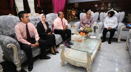 Wali Kota Risma dan Bank Jatim Bahas Pengembangan Toko Klontong Berbasis Digital