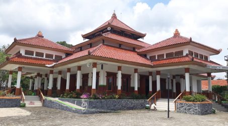 Aktifitas Shalat Jumat di Kab. Tegal Berjalan Normal