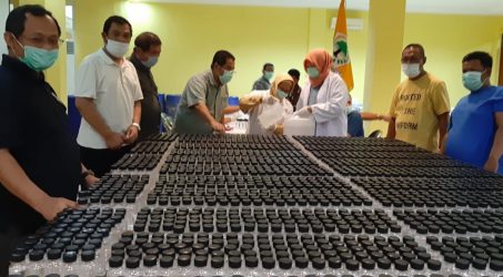 Cegah Corona, DPD Golkar Jatim Produksi Hand Sanitizer Massal