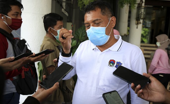 Gugus Tugas Surabaya harus Membujuk OTG agar Mau Berobat