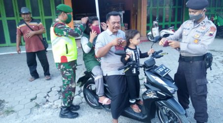 Guna Memutus Mata Rantai Penularan Covid 19, Koramil Dan Polsek Lebaksiu Berikan Sosialisasi