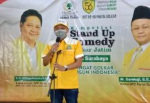 Lomba stand up comedy