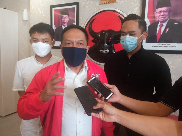 Anas Karno Anggota Legislator PDIP Surabaya