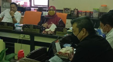 Komisi B Minta PD Pasar Lakukan Pembenahan dan Penataan Pasar Tambak Rejo