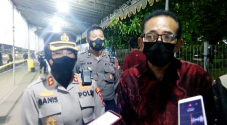 Tinjau Pos Penyekatan Pemkot Di Suramadu  Pimpinan DPRD : Kami Melihat ada Hasil yang bagus