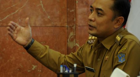 Lebih Hati-hati, Wali Kota Eri Minta Kapasitas PTM Maksimal 25 Persen