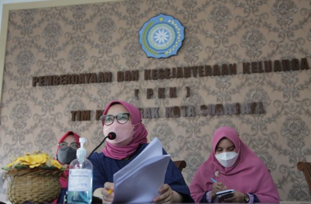 Ketua TP PKK Surabaya, Rini Indriyani Eri Cahyadi 