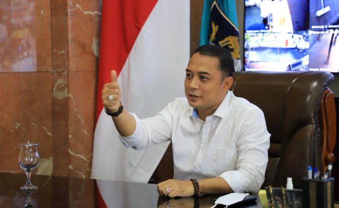 Wali Kota Eri Cahyadi saat memberikan arahan kepada para ASN Pemkot Surabaya secara Virtual