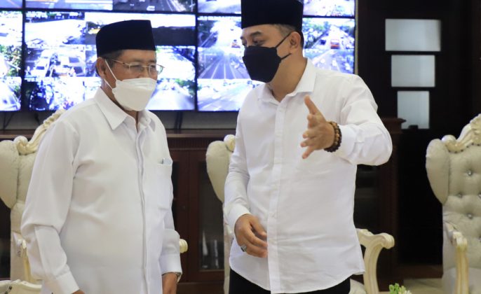 Vakum Tujuh Tahun, Wali Kota Eri Aktifkan Kembali BAZ Kota Surabaya