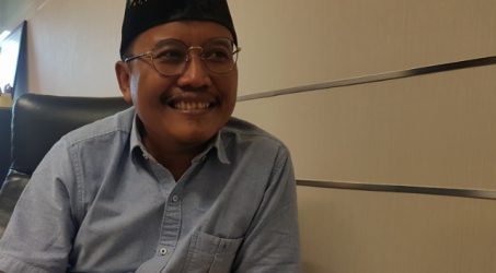Tjutjuk ketua fraksi PSI DPRD Surabaya