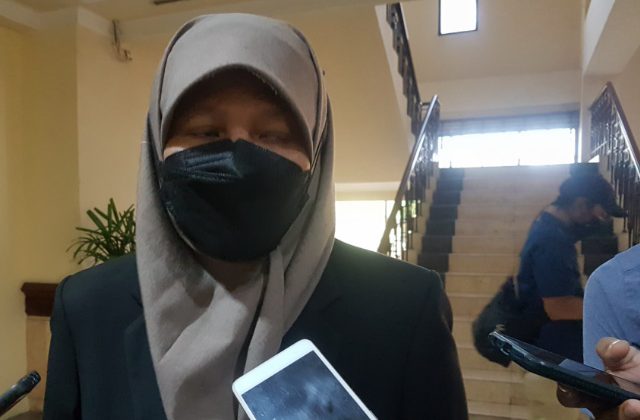 Reni : Penambahan Anggaran Seragam Harus Gerakkan Ekonomi dan Sentuh Siswa MBR Swasta dan Negeri