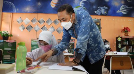 Dievaluasi Secara Berkala, Surabaya Berhati-hati Gelar Pembelajaran Tatap Muka
