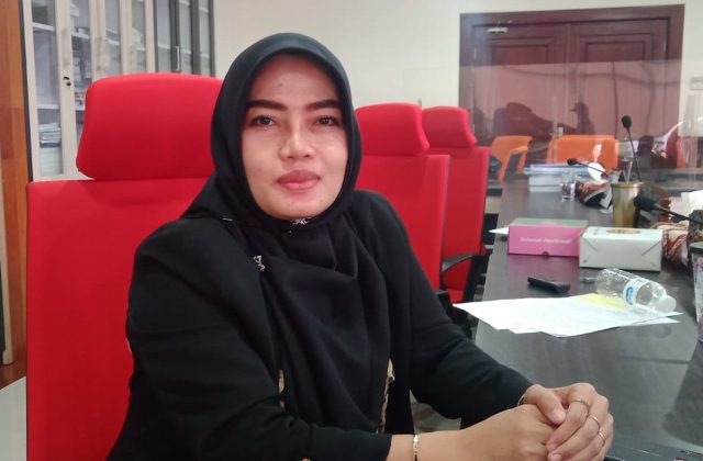 Komisi D berharap tak ada lagi kasus penghambatan legalisir akibat ada tunggakan sekolah