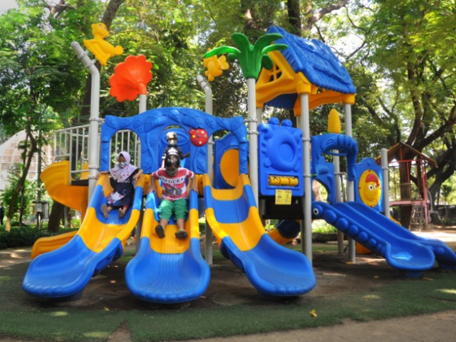 Salah satu fasilitas di taman flora yang telah dibuka oleh pemkot Surabaya