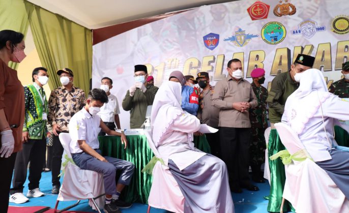 Ketua KPK Tinjau Pelaksanaan Vaksinasi di Sidoarjo