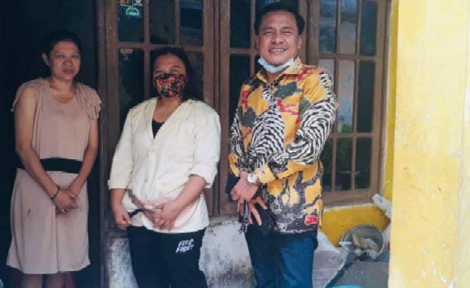 Ketua Golkar Surabaya Bebaskan Ijazah dua Anak yang ditahan Sekolah
