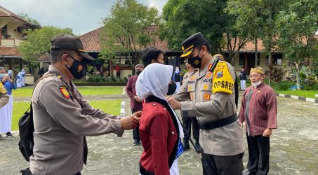 Peringati Hari Guru Nasional, Polres Semarang Luncurkan Program Jalur Sekolah Jaga Sedulur