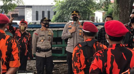 Aksi Unras di Depan Kantor Gubernur Jateng, Kapolres Semarang Minta Peserta Unras Jaga Prokes