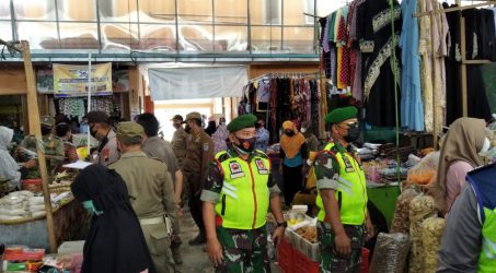 Operasi Yustisi Penegakan Prokes Covid-19 di Wilayah Kodim Tegal Sasar Pasar Tradisional