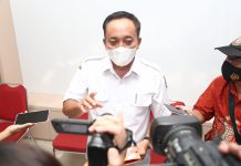 Kepala Dinas Lingkungan Hidup (DLH) Kota Surabaya, Agus Hebi Djuniantoro