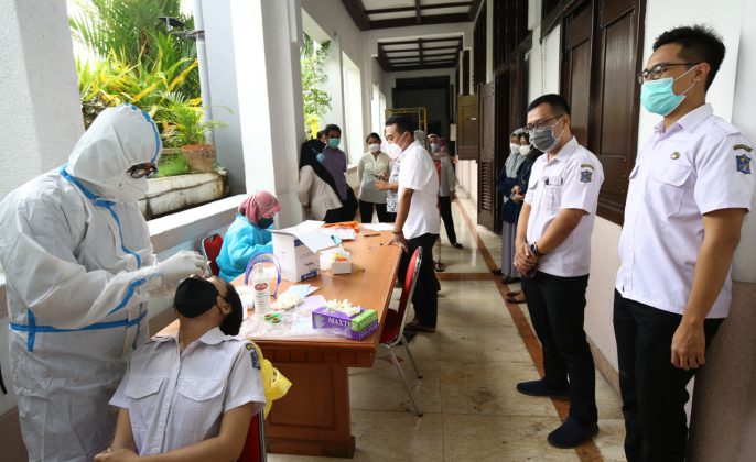 Hasil Swab Case Finding, Tidak Ditemukan Kasus Aktif di Kantor Pemkot Surabaya