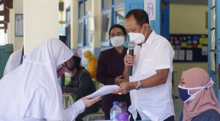 Pemkot Pastikan Ribuan Siswa MBR dapat Seragam Sekolah Gratis Bulan Ini