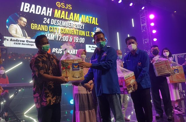 NasDem Surabaya Beri Santunan Para Korban Bom Gereja 2018