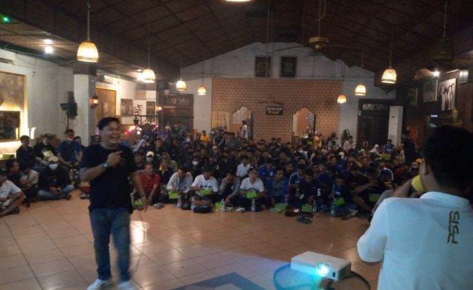 Lewat Nobar, Panser Biru Gelorakan Hastag #Panser Biru Tolak Mafia Bola