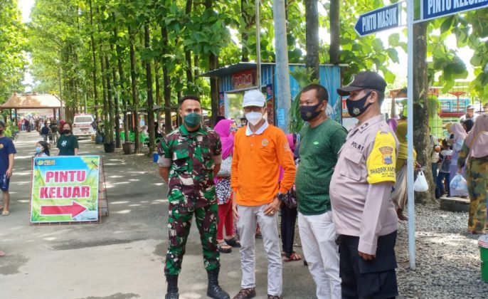 Petugas Gabungan Satgas Covid-19 Perketat Penerapan Prokes di Obyek Wisata Rodjo Tater